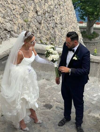 La modella Karyna Bondar sceglie la Costiera Amalfitana per il suo matrimonio
