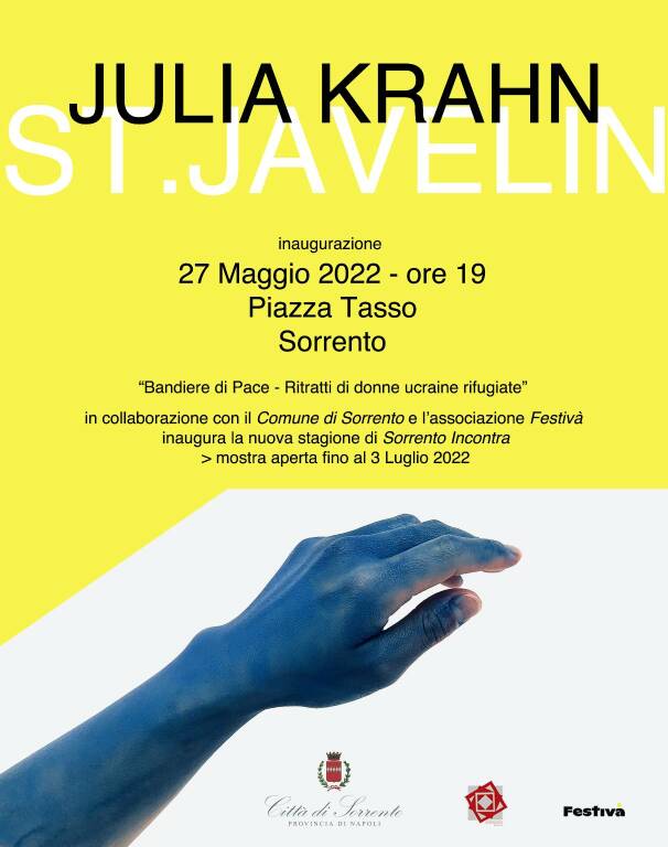 "Le bandiere della pace di Julia Krahn": a Sorrento la mostra St. Javelin, ritratte di donne ucraine rifugiate in Penisola Sorrentina