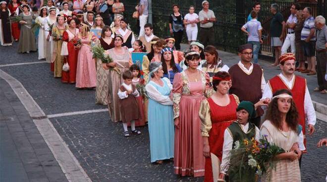 Il 30 e 31 luglio torna il “Corteo Storico Città di Tramonti” e si cercano nuovi figuranti