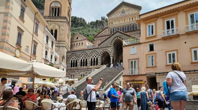 amalfi gente