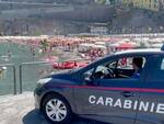 Sorrento: Carabinieri in costume “infiltrati” tra i bagnanti
