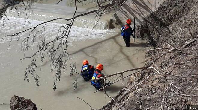 Alluvione nelle Marche: ritrovato dopo otto giorni di ricerche il corpo del piccolo Mattia