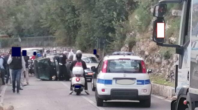 Incidente tra Massa Lubrense e Sorrento, traffico in tilt