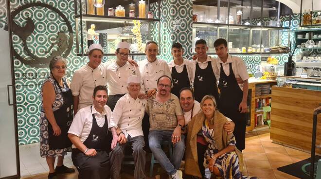 Massa Lubrense: cena al ristorante "Lo Stuzzichino" di Sant'Agata per Maurizio Casagrande