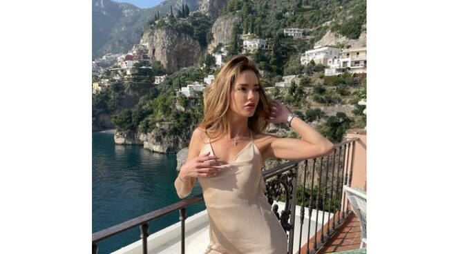 La designer di moda Lera Grach dalla Russia a Positano affascinata dalla bellezza del paese