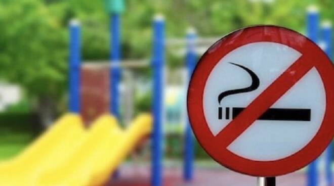 Sorrento. Vietato fumare nei parchi giochi comunale a tutela della salute dei cittadini e, in particolare, dei bambini 