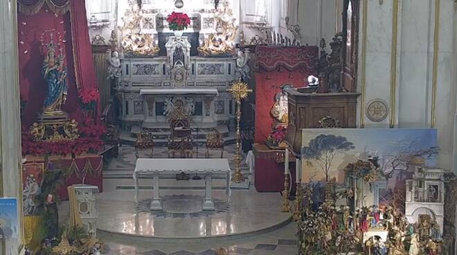 Positano continua la Novena di Natale, il paese circonda d’affetto il parroco Don Danilo Mansi