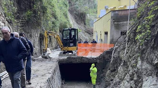 LAVORI ALVEI ISCHIA GENIO CIVILE 