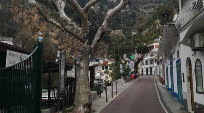 «‘O paese è d’o paisano», Positano come Sorrento ed Amalfi: famiglie cacciate via