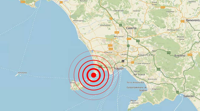 La terra torna a tremare nei Campi Flegrei, scossa avvertita anche in alcuni quartieri di Napoli