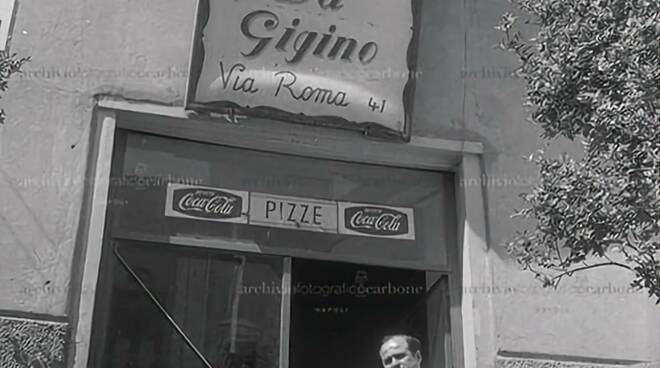 pizza a metro famiglia dell'amura