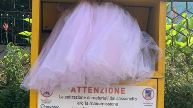 abito da sposa cava