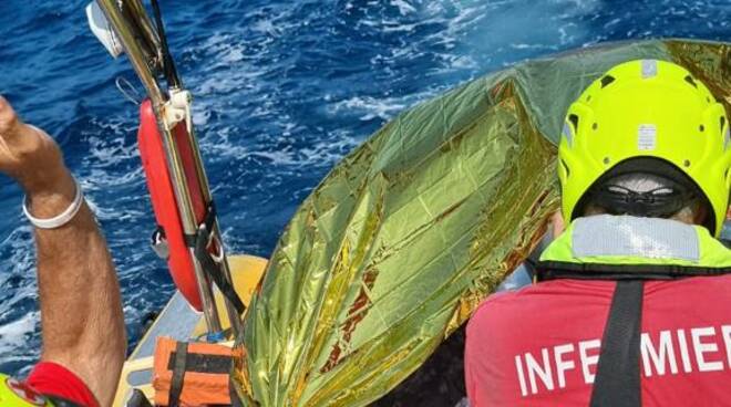 Idroambulanza intervento a Praiano e Castiglione di Ravello