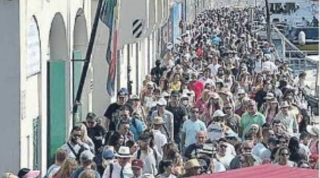 Overtourism affonda Capri