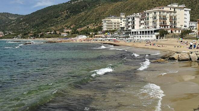 spiaggia acciaroli