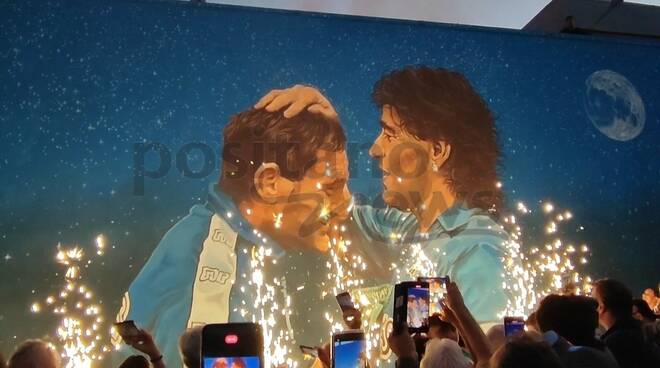 Murales Maradona e Carmando 