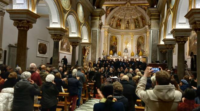 Messa di Gloria di Martucci, diretta da Paolo Scibilia, in anteprima assoluta a Sorrento