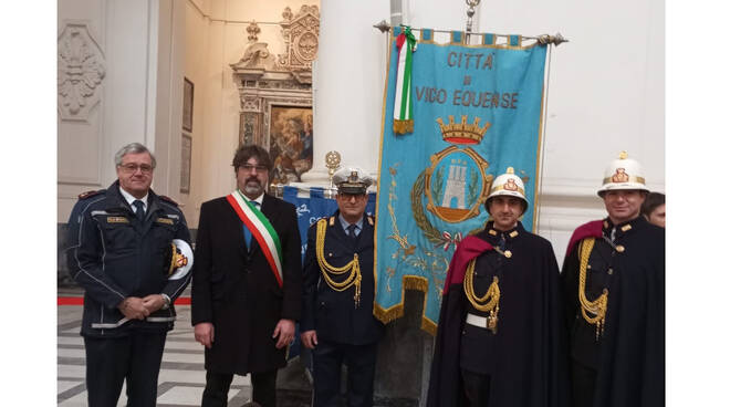 L’omaggio della Polizia Municipale di Vico Equense a San Sebastiano