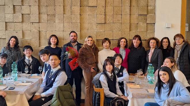 Vico Equense accoglie decine di studenti della Ganguan School di Shangai