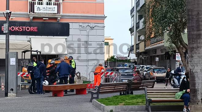 lavori basolato piazza cota