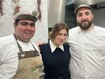 Priaiano, l'attrice Maria Chiara Giannetta si rilassa al Ristorante "Km0"