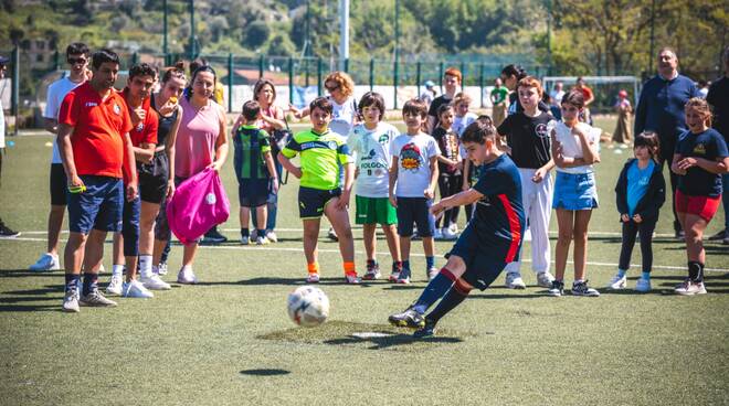 Massalubrense. “Azione in Comune” al fianco di 13 Associazioni sportive per celebrare la Giornata Internazionale dello Sport e della Pace.