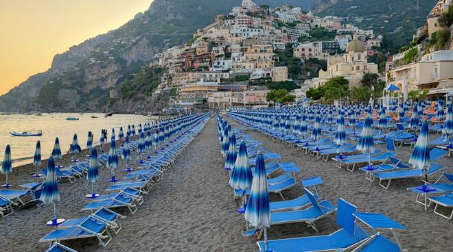 Costiera Amalfitana e Penisola Sorrentina: stabilimenti balneari alla conquista delle stelle.