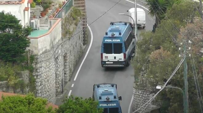 g7 polizia capri