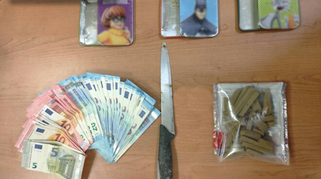 Afragola: sorpreso con la droga. La Polizia di Stato ha tratto in arresto un 28enne napoletano