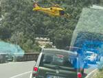 Èlisoccorso sulla statale Amalfitana a Laurito Positano si parla di incidente stradale con una moto aggiornamenti su Positanonews.it
